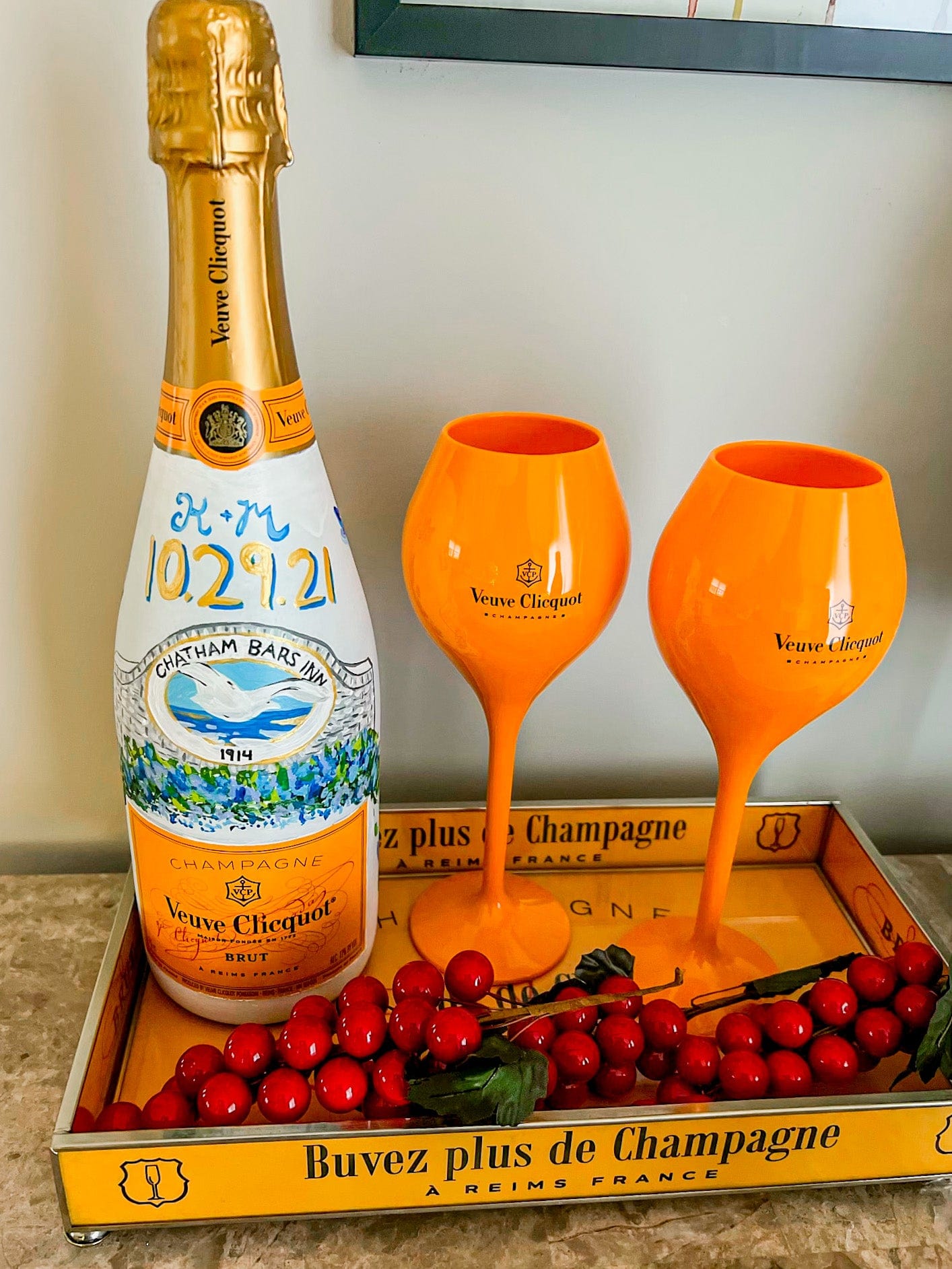 Maker / Scholar Custom Bottle Painting Service (Local pickup only)